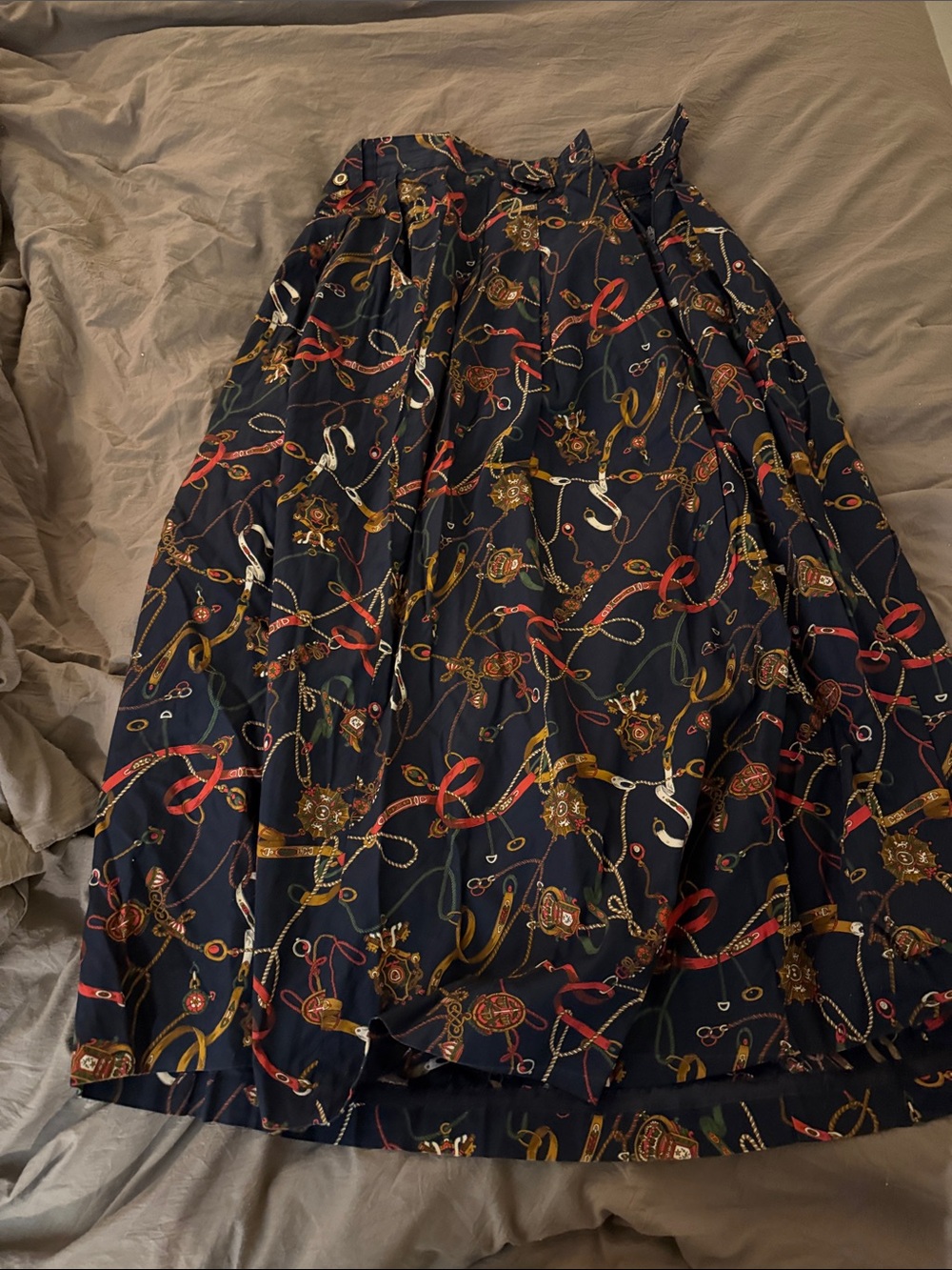 Elegant Navy Maxi Skirt with Chain & Ribbon Print